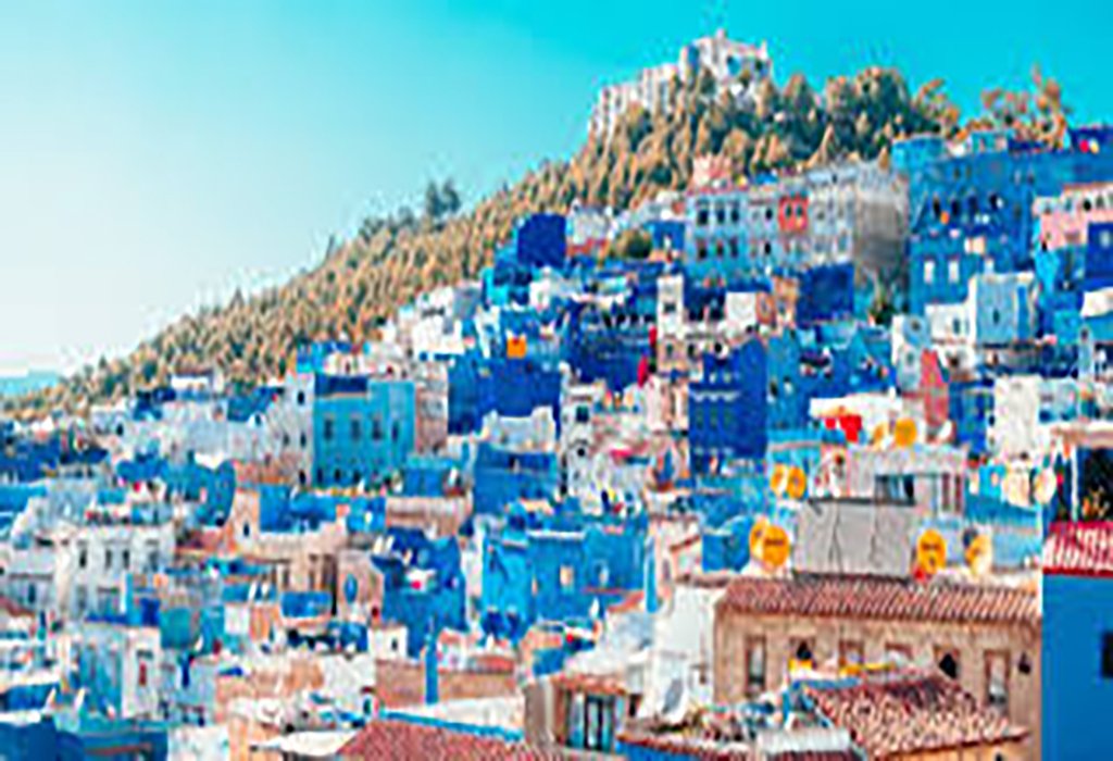 Beautiful-and-unique-village-of-Chefchaouen-from-Fez